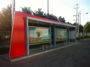 江西候車亭安裝完畢